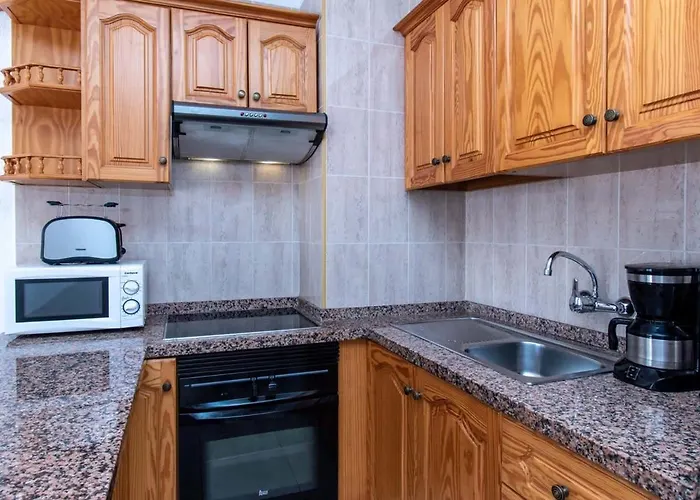 Floritas 22 - One Bed Ground Floor With Pool View * Плайя-де-лас-Амерікас