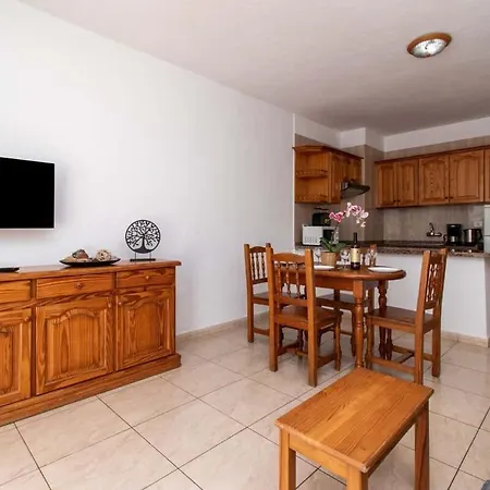 Floritas 22 - One Bed Ground Floor With Pool View Appartement Playa de las Américas